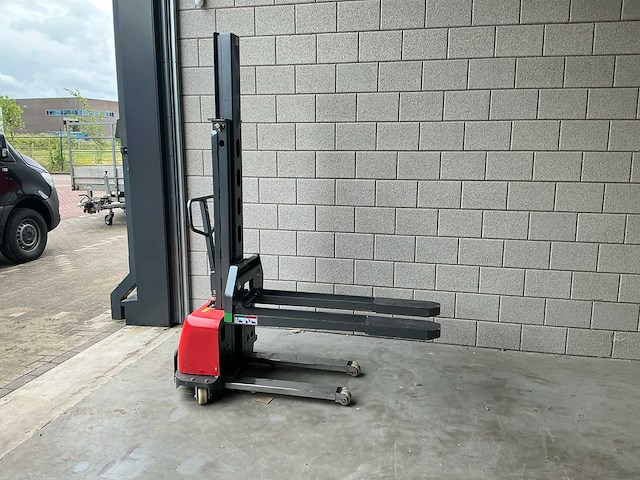 2025 hcl hcl500 meeneem stapelaar - afbeelding 5 van  11