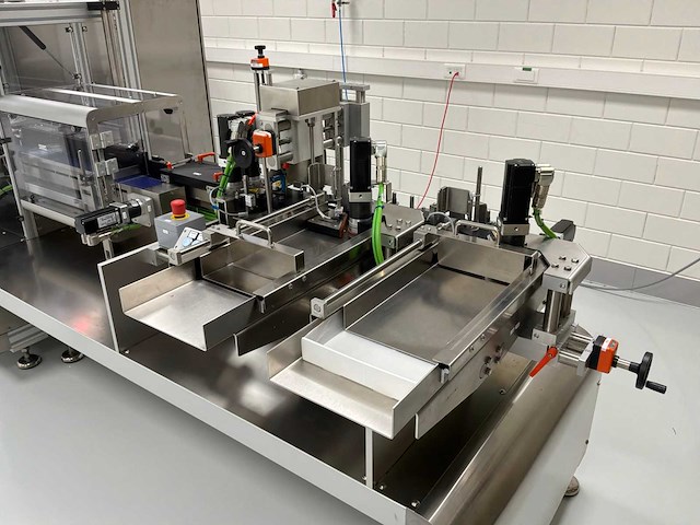 2025 herma 132m hc vial labellijn - afbeelding 33 van  36