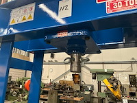 2025 hidroliksan hd30 garagepers 30ton - afbeelding 14 van  15