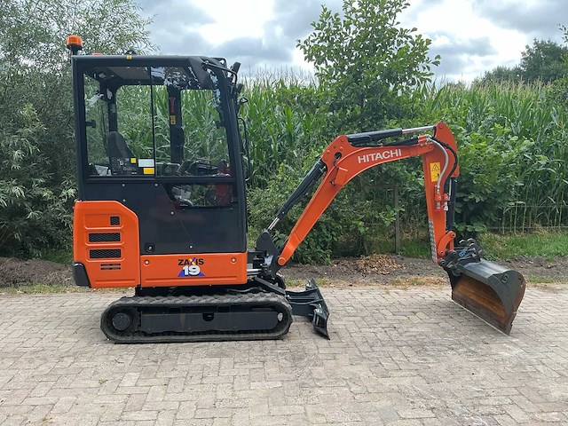 2025 hitachi zx19-6 cr minigraafmachine - afbeelding 14 van  19