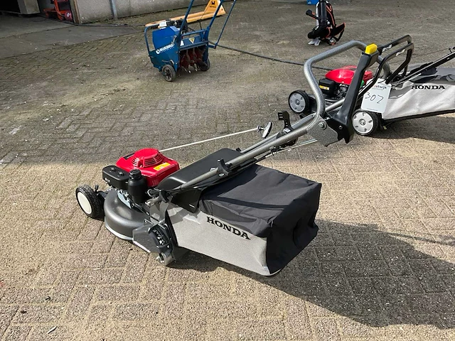 2025 honda hrd 536 qx grasmaaier - afbeelding 12 van  15