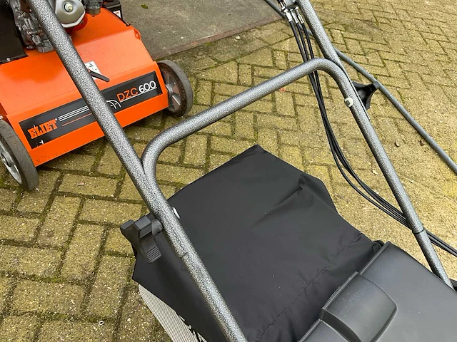 2025 honda hrd 536 qx grasmaaier - afbeelding 10 van  14