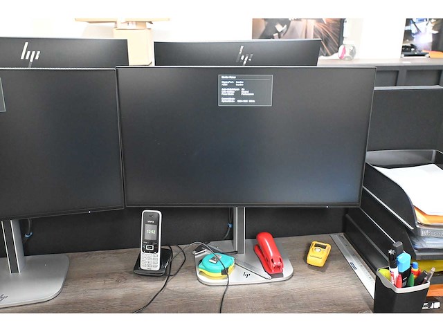 2025 hp 524pf monitoren set met hp docking station - afbeelding 3 van  4