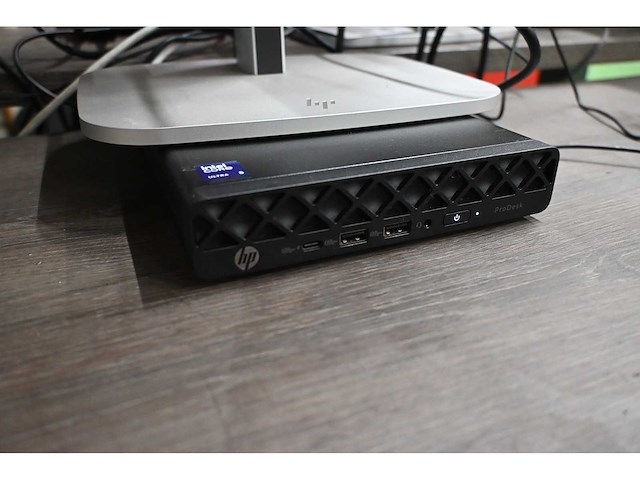 2025 hp prodesk 4 mini g1i windows 11 pro intel core ultra 5 235t desktop inclusief 1 monitor - afbeelding 3 van  3