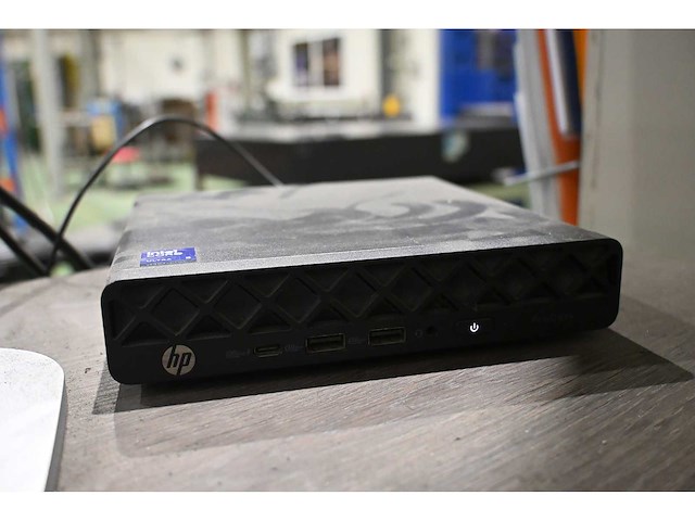 2025 hp prodesk 4 mini g1i windows 11 pro intel core ultra 5 235t desktop inclusief 2 monitoren - afbeelding 4 van  5