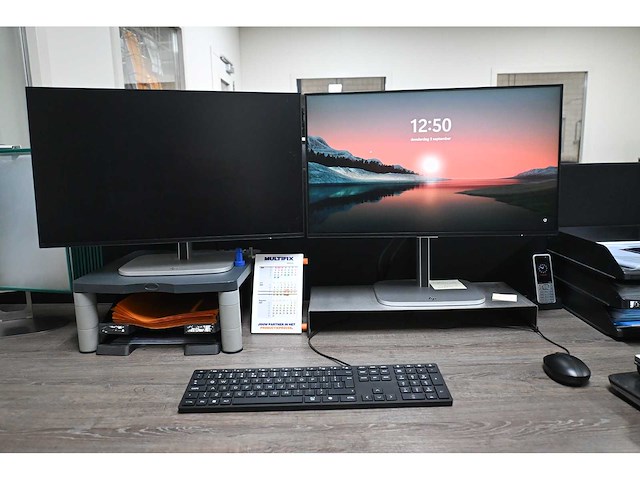 2025 hp z2 mini g1i windows 11 pro intel core ultra 7 265k desktop inclusief 2 monitoren - afbeelding 1 van  5