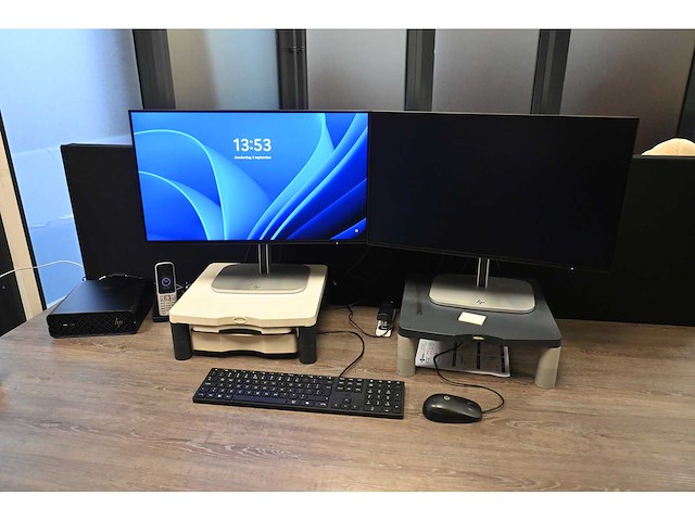 2025 hp z2 mini g1i windows 11 pro intel core ultra 7 265k desktop inclusief 2 monitoren - afbeelding 1 van  6