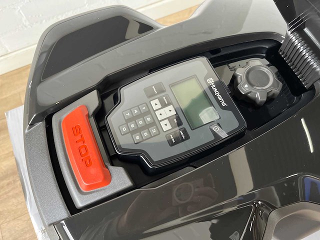 2025 husqvarna automower 310 markii husqvarna robot maaier 310 - afbeelding 2 van  13
