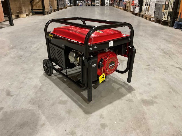 2025 huttenberg h8500 op wielen met accu stroomgenerator - afbeelding 41 van  53