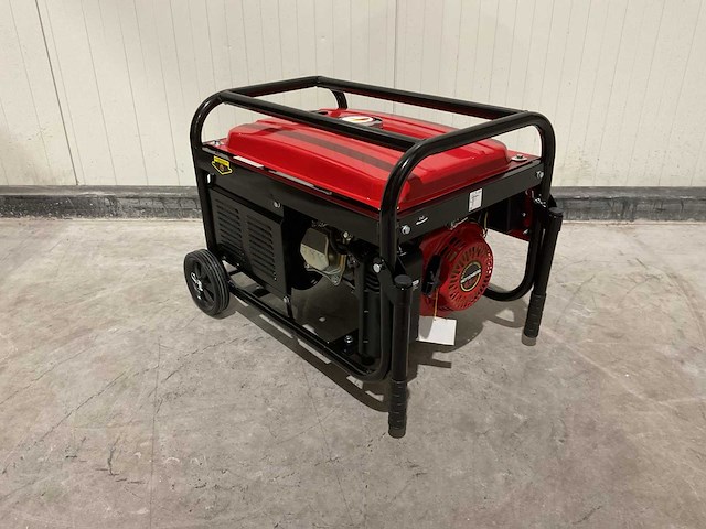 2025 huttenberg h8500 op wielen met accu stroomgenerator - afbeelding 21 van  53