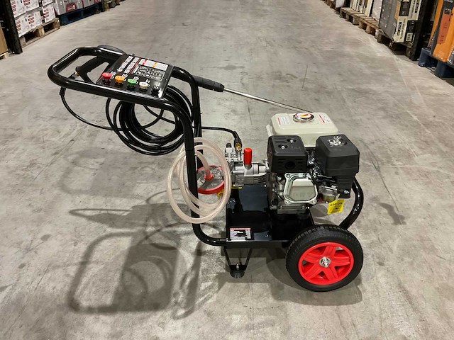 2025 huttenberg h8500psi hogedrukreiniger - afbeelding 10 van  15