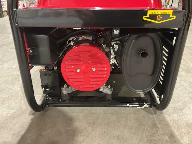 2025 huttenberg h8500w met accu stroomgenerator - afbeelding 1 van  4