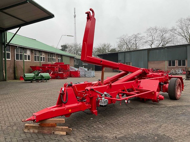 2025 jako 2-assige carrier - afbeelding 1 van  19