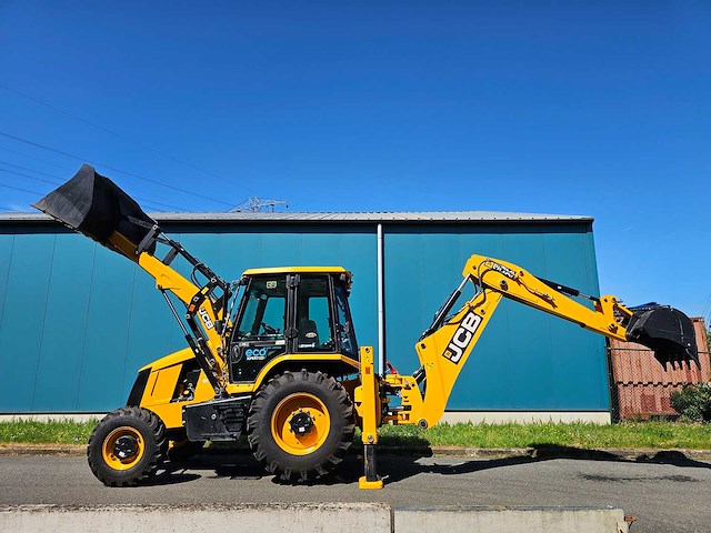 2025 jcb 3dx graaflaadmachine - afbeelding 29 van  31