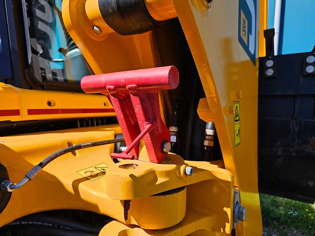 2025 jcb 3dx graaflaadmachine - afbeelding 11 van  31
