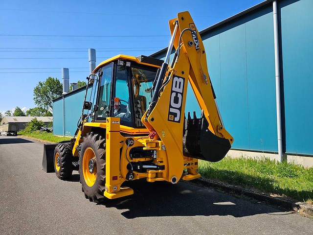 2025 jcb 3dx graaflaadmachine - afbeelding 13 van  31