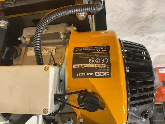 2025 jcb ch-75100p houthakselaar - afbeelding 2 van  21