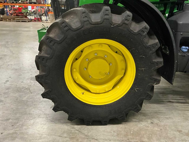 2025 john deere 5090m vierwielaangedreven landbouwtractor ‘ongebruikt’ - afbeelding 3 van  19