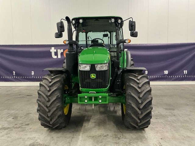 2025 john deere 5100m vierwielaangedreven landbouwtractor - afbeelding 10 van  17