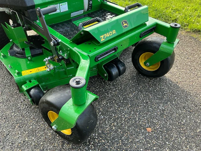 2025 john deere z740r ztrak zero-turn zitmaaier - afbeelding 9 van  19