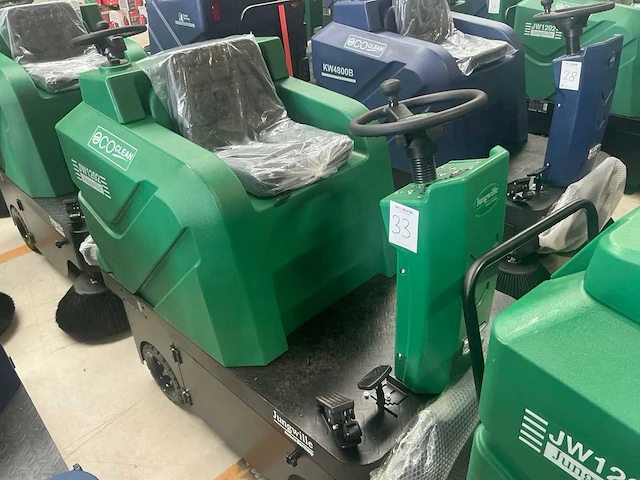2025 jungwille jw1202 zelfrijdende veegmachine - afbeelding 12 van  23