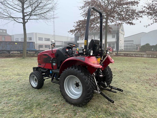 2025 knegt 304g2 vierwielaangedreven landbouwtractor - afbeelding 2 van  8
