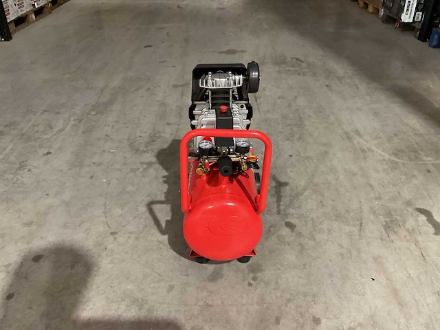 2025 kraftworld ac-25l luchtcompressor - afbeelding 5 van  15