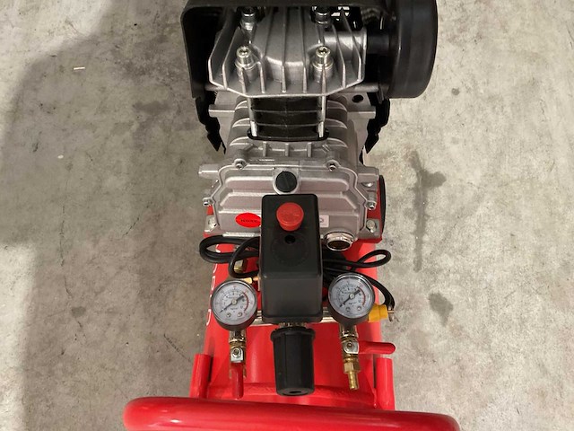 2025 kraftworld ac-25l luchtcompressor - afbeelding 14 van  15