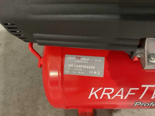 2025 kraftworld ac-25l luchtcompressor - afbeelding 12 van  15