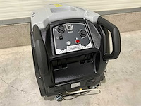 2025 kremer kr 7300 warm water diesel hogedrukreiniger - afbeelding 13 van  16