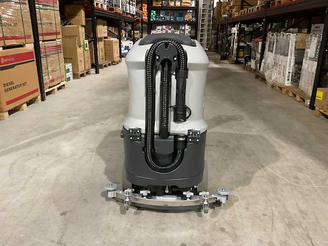 2025 kremer kr-fr70 vloerreiniger - afbeelding 1 van  22