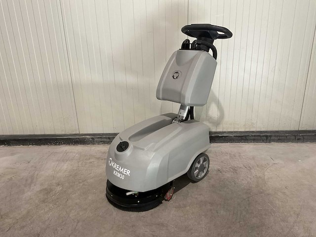 2025 kremer krm30 vloerreiniger - afbeelding 1 van  18
