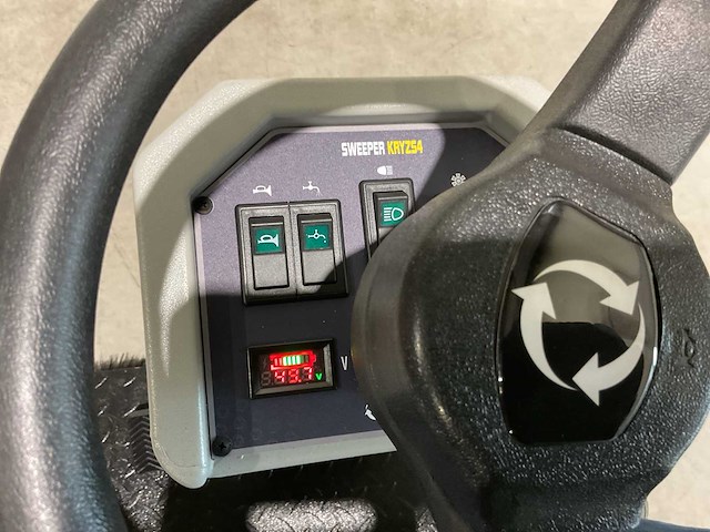 2025 kremer sweeper kryz54 zelfrijdende veegmachine - afbeelding 10 van  35