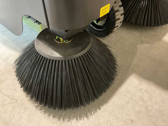 2025 kremer sweeper kryz54 zelfrijdende veegmachine - afbeelding 16 van  35