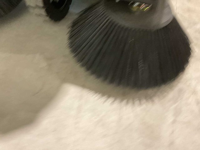 2025 kremer sweeper kryz54 zelfrijdende veegmachine - afbeelding 17 van  35