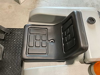 2025 kremer sweeper kryz54 zelfrijdende veegmachine - afbeelding 21 van  35