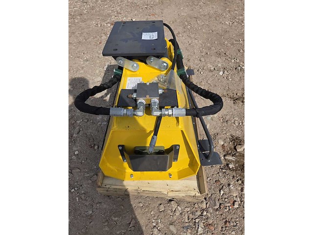 2025 lancini km-800 klepelmaaier - afbeelding 5 van  5