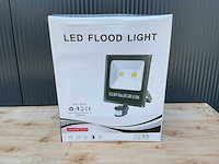 2025 led flood light po-1975 100watt ip66 led lamp - afbeelding 1 van  3
