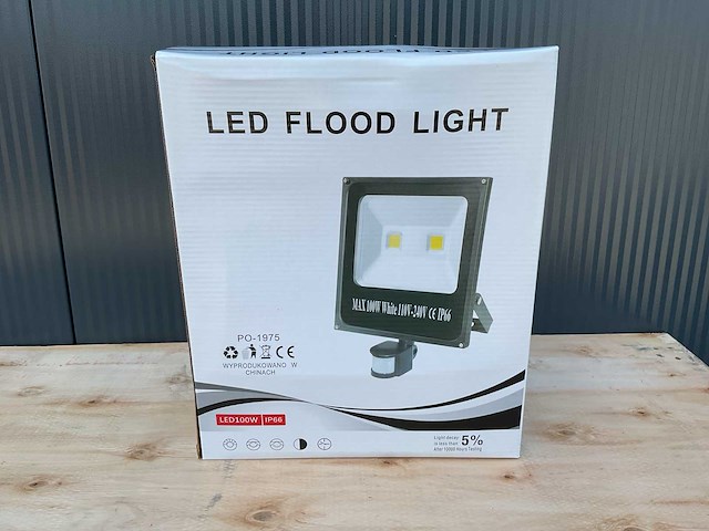 2025 led flood light po-1975 100watt ip66 led lamp - afbeelding 1 van  3