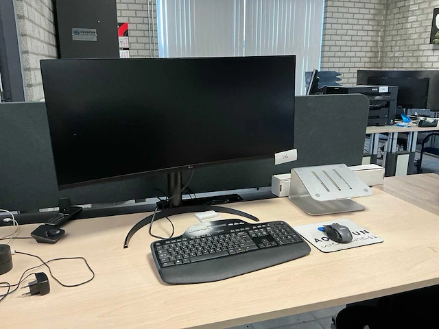 2025 lg 34wq73a curved monitor - afbeelding 1 van  6