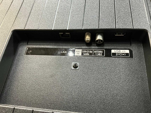 2025 lg 85qned93a6a 85” televisie - afbeelding 4 van  9