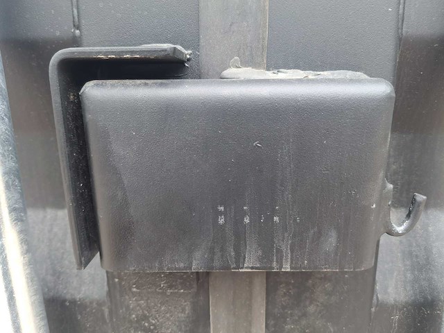 2025 lypu 40 ft high cube zwart zeecontainer met 4 zijdeuren - afbeelding 21 van  24