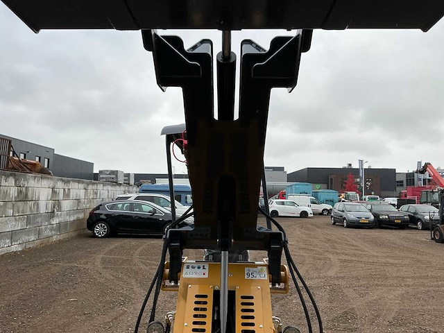 2025 machpro mp-s805 skidsteer ongebruikt - afbeelding 24 van  32