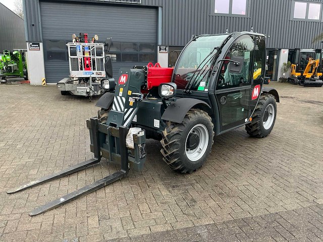 2025 magni th3.6-d5/d verreiker ongebruikt - afbeelding 1 van  41