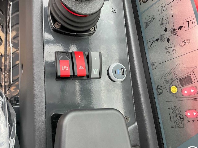 2025 magni th3.6-d5/d verreiker ongebruikt - afbeelding 26 van  41