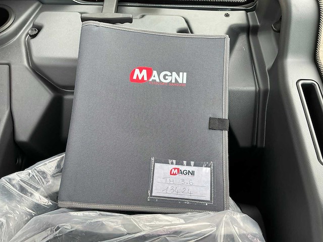 2025 magni th3.6-d5/d verreiker ongebruikt - afbeelding 31 van  41