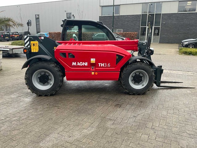 2025 magni th3.6-d5/d verreiker ongebruikt - afbeelding 37 van  41