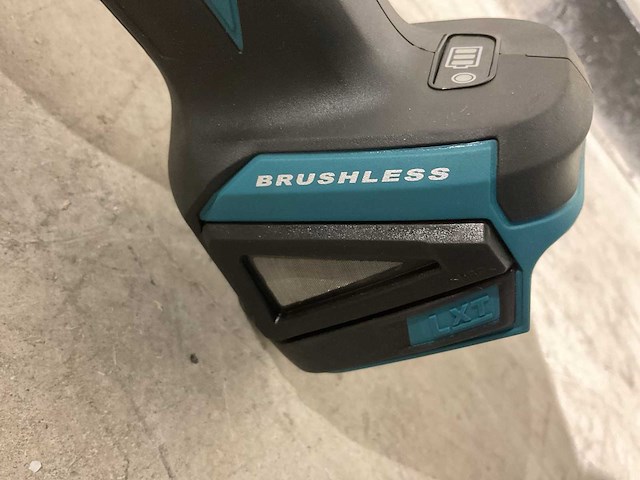 2025 makita dga504z gereedschapslijper - afbeelding 6 van  16