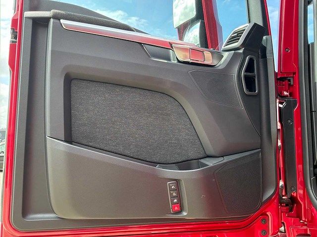 2025 man tgx 18.560 d30 power lion vrachtwagen, opleggertrekker - afbeelding 5 van  20