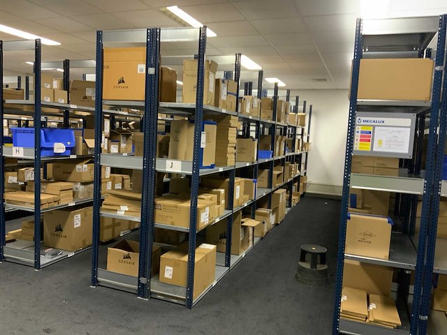 2025 mecalux - m3 - 12 secties legbordstelling - afbeelding 1 van  7